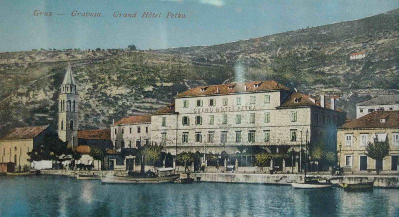 Grand_Hotel_Petka_1.jpg